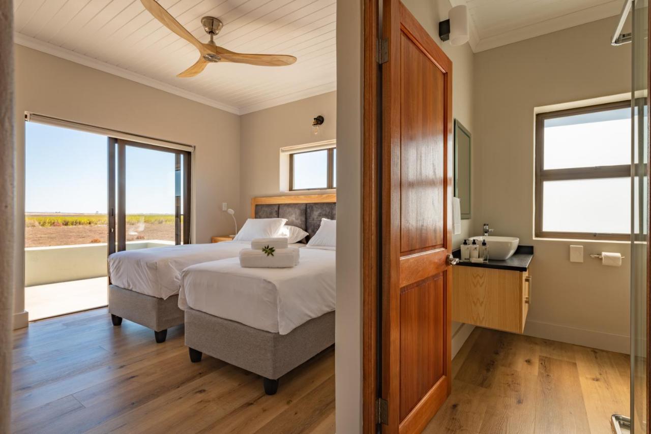 Lermitage Quagga Lodge - Chalets Velddrif Bagian luar foto
